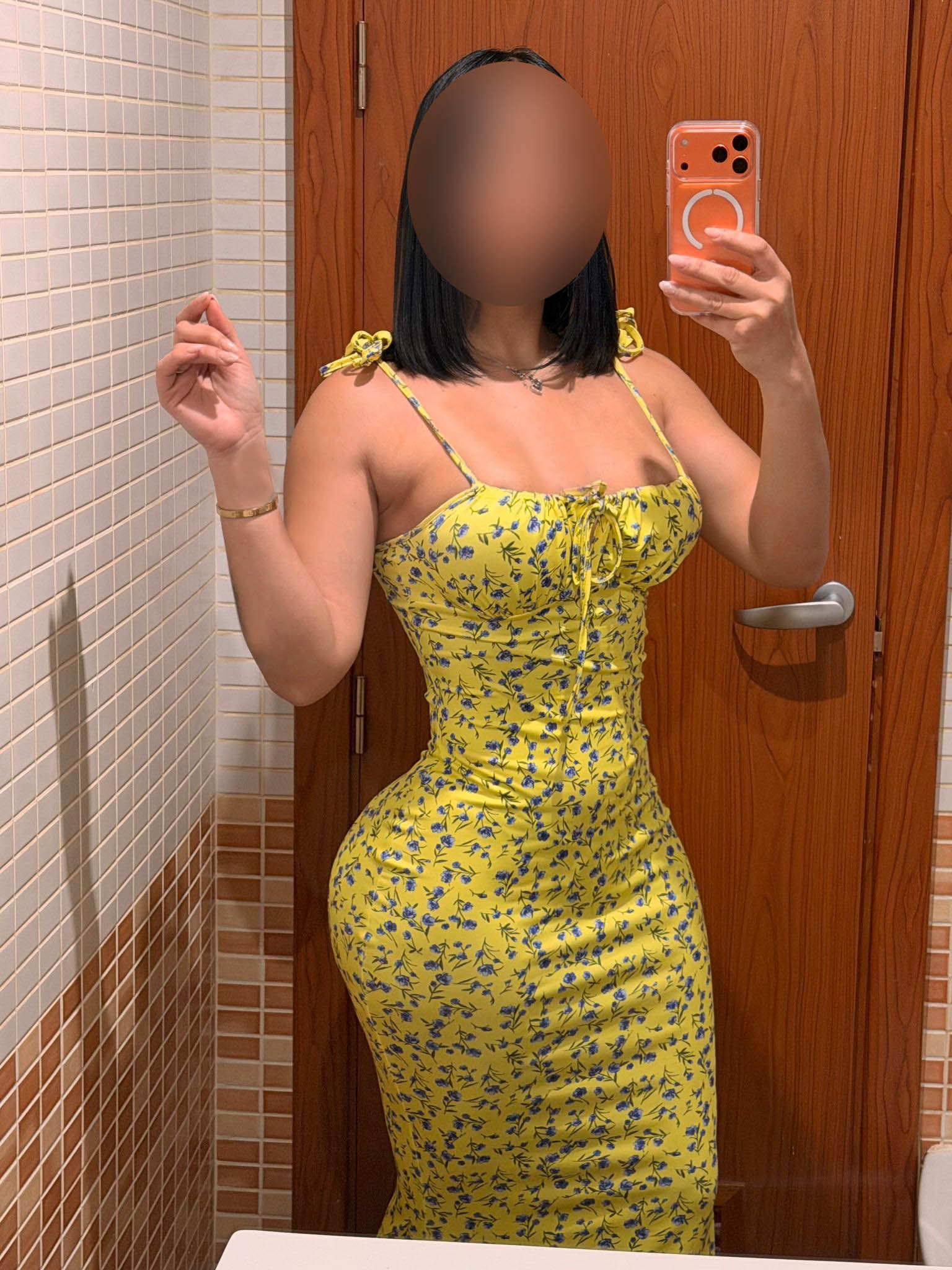 671134267 | MANELY | Chica