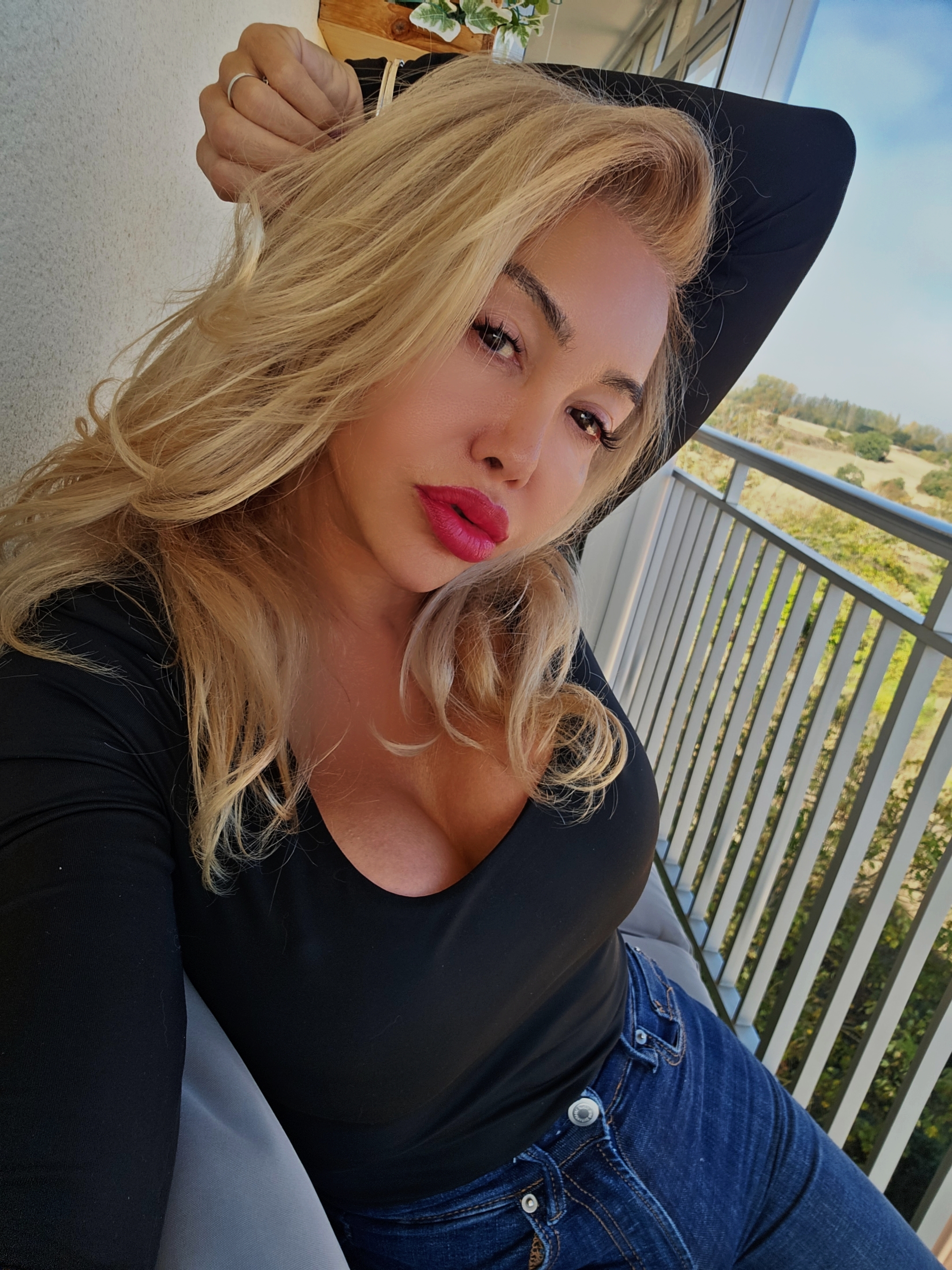 680814956 | SILVIA | Transexual