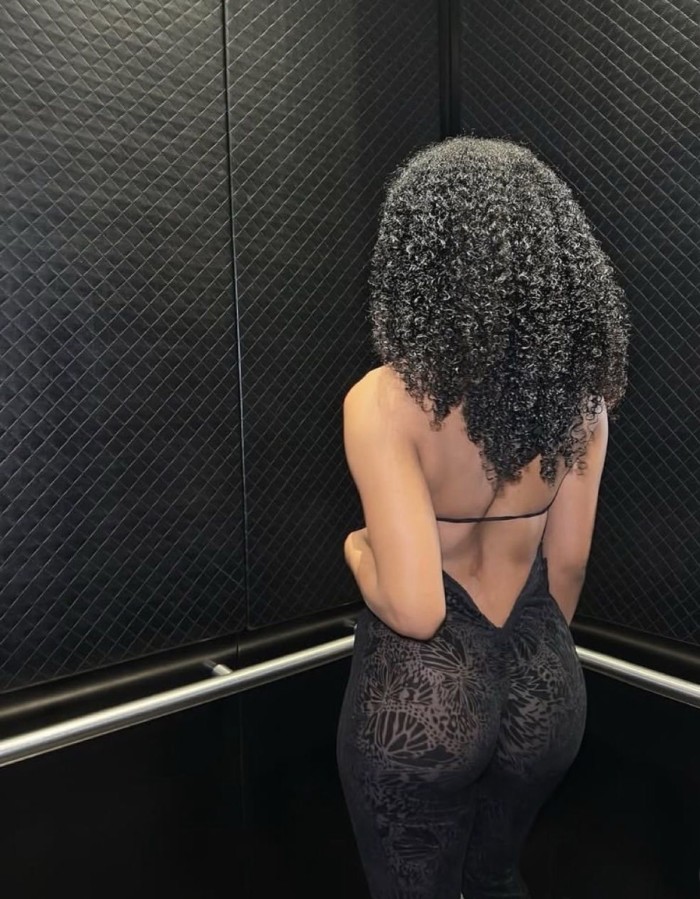 631202077 | Rubi | Chica