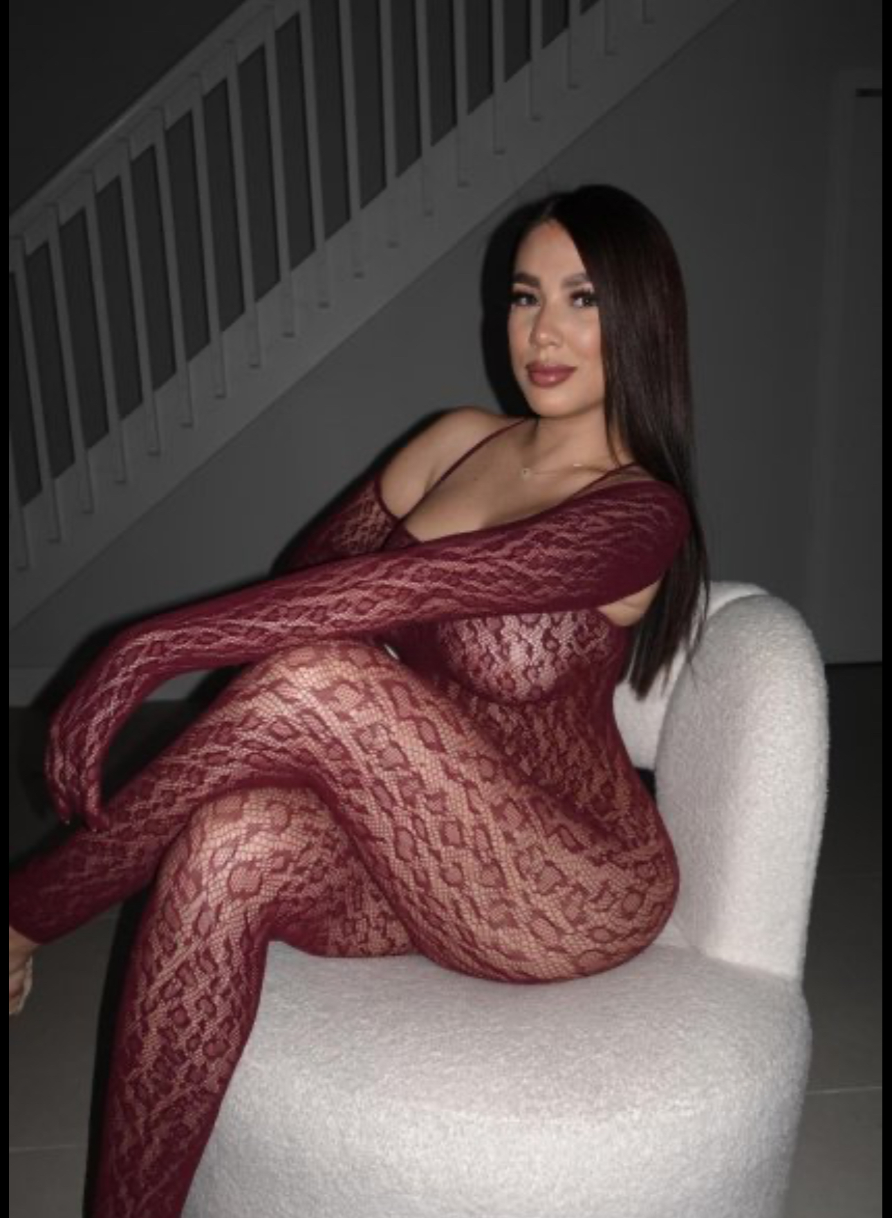 669265101 | CARLA | Chica