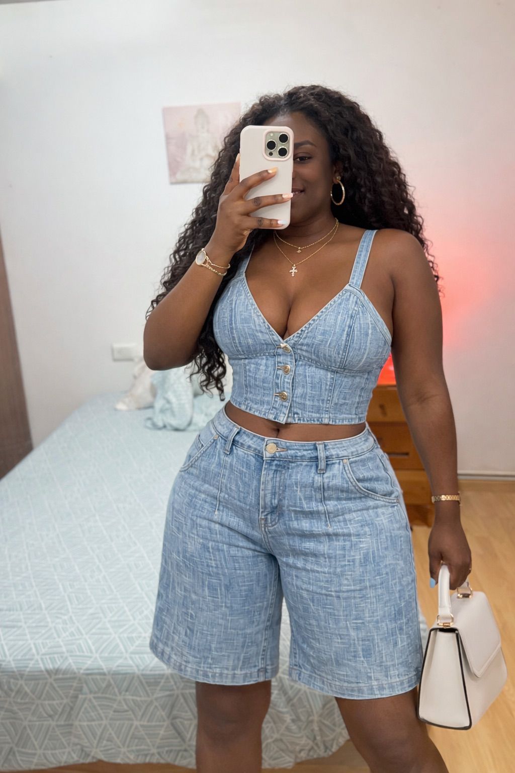 613296788 | CANDELA | Chica