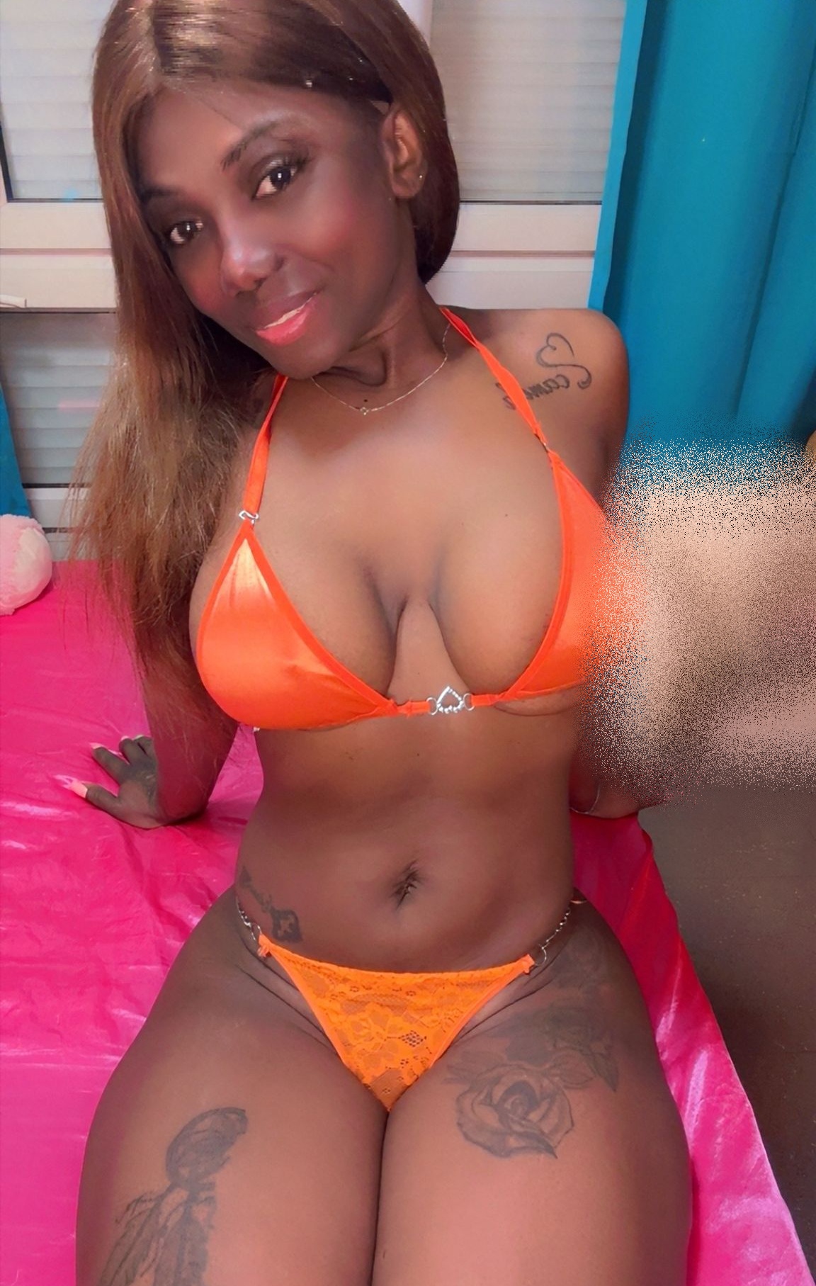 604283537 | CRISTAL | Chica