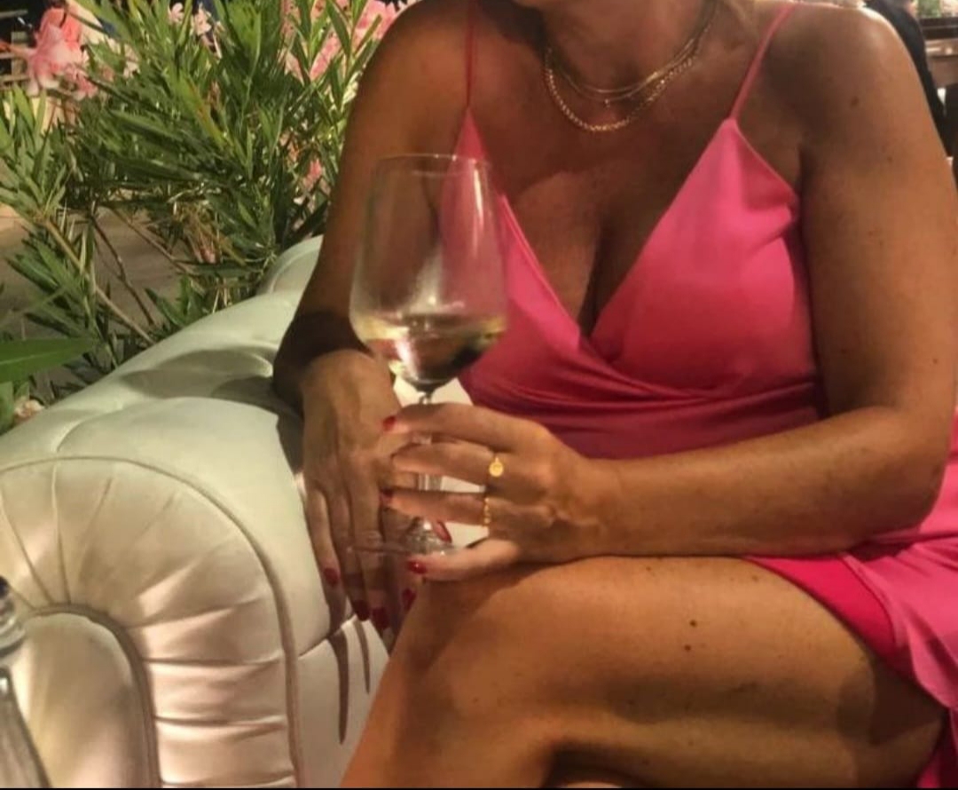 623732446 | SARA | Chica