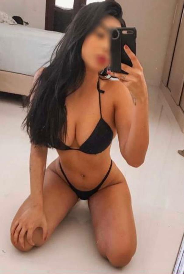 697960725 | PAULA | Chica